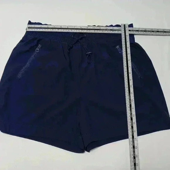 Te Verde Pull on Ladies  shorts. Size XL - Picture 2 of 7